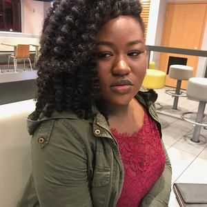 Meet your Posher, Farah